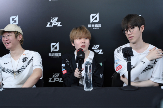 出的努力和 出的努力和